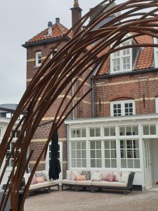 est1966, est-1966, nidum